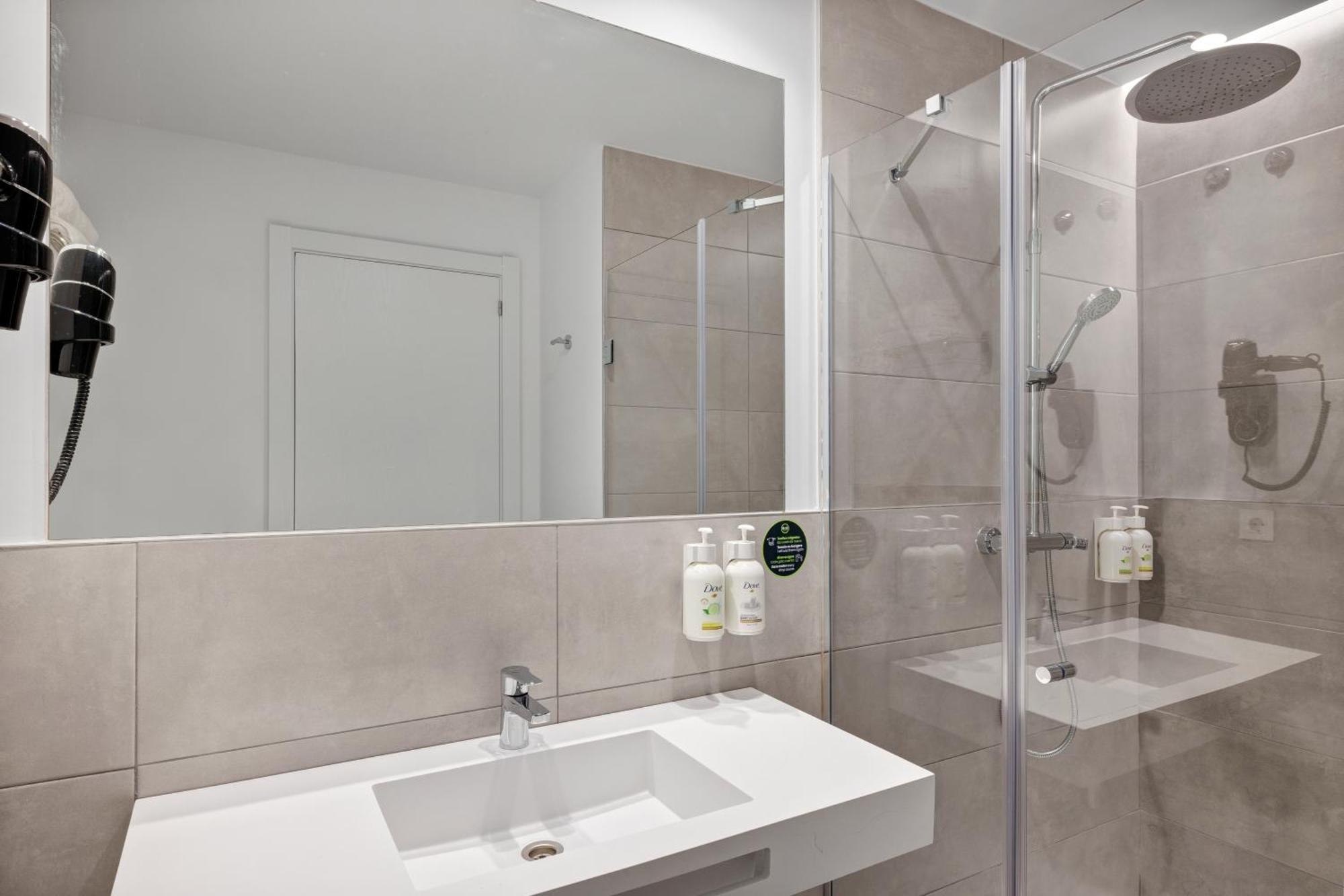 B&B Hotel Madrid Fuenlabrada Retail Park Extérieur photo